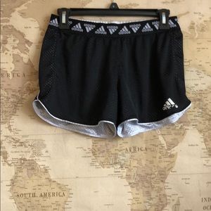 Reversible workout shorts